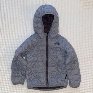 The North Face - toddler Thermoball hooded lightweight jacket